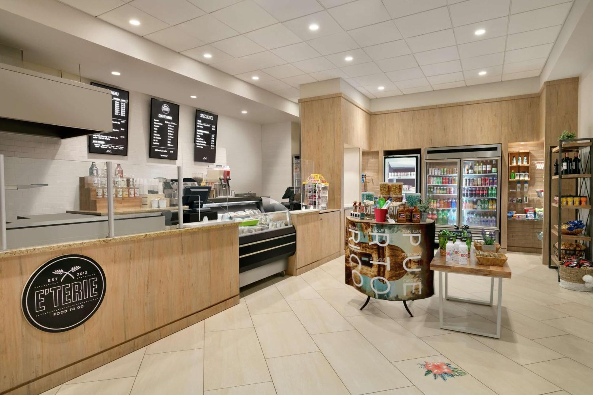 Embassy Suites By Hilton San Juan - Hotel & Casino Экстерьер фото